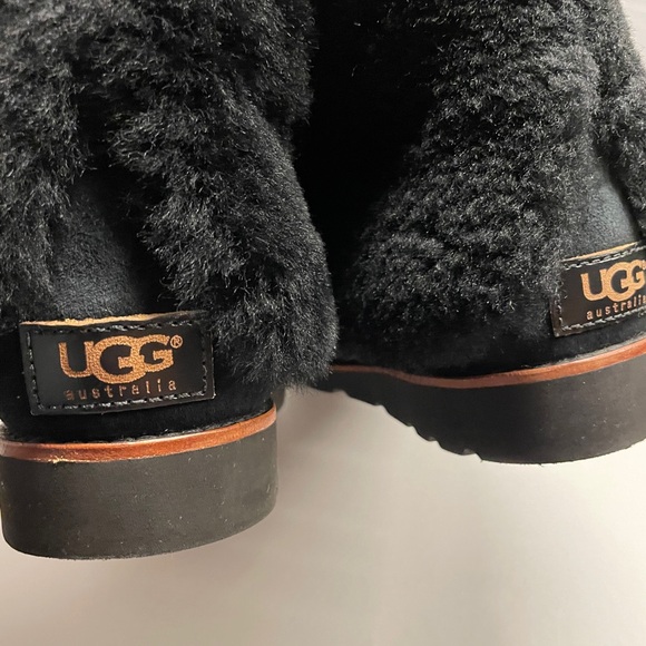 Shearling UGG Black Suede Boots Size 9 - Picture 6 of 9